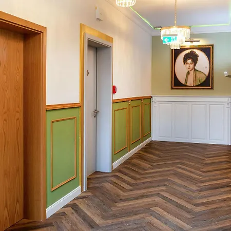 Am Prinzengarten, Inklusive Albcard Otel